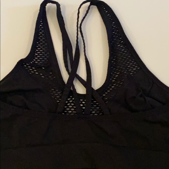 Victoria Sport unlined sport bra size large - Picture 3 of 3